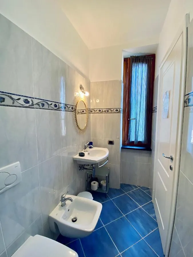 Sandra Villa Rooms Corniglia Italy