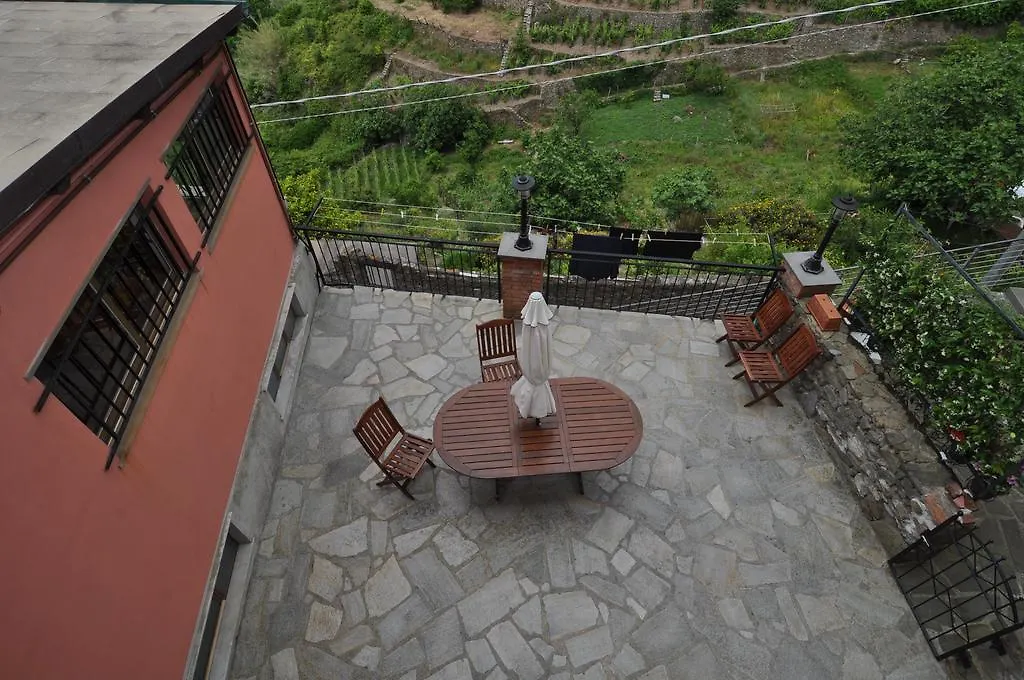 Sandra Villa Rooms Corniglia Guest house