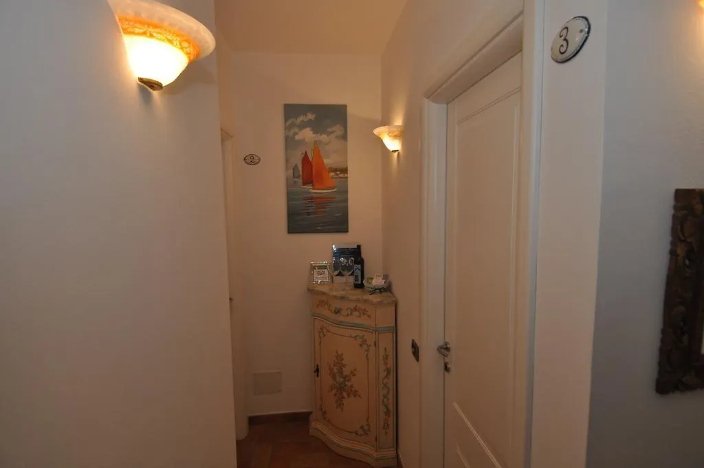 Sandra Villa Rooms Corniglia