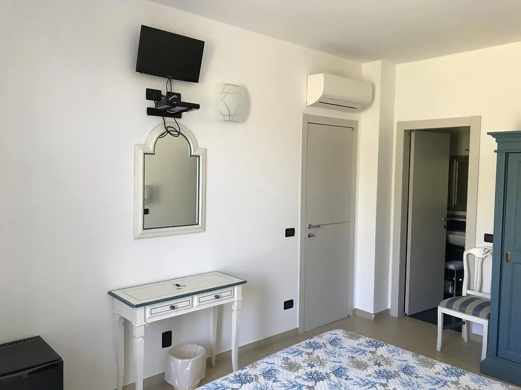 Sandra Villa Rooms Corniglia